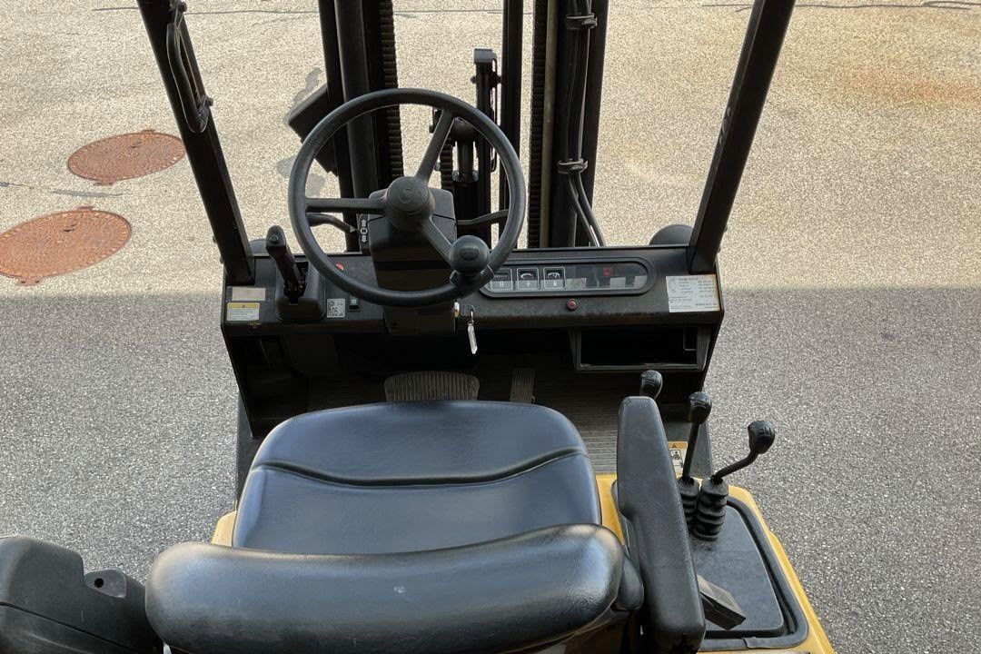 Carrelli elevatori e a forche: Gabelstapler Yale GDP 30 TF HA2 || 1239std || Trplexmast – Usato da Menziken venduto da han_97jx 4