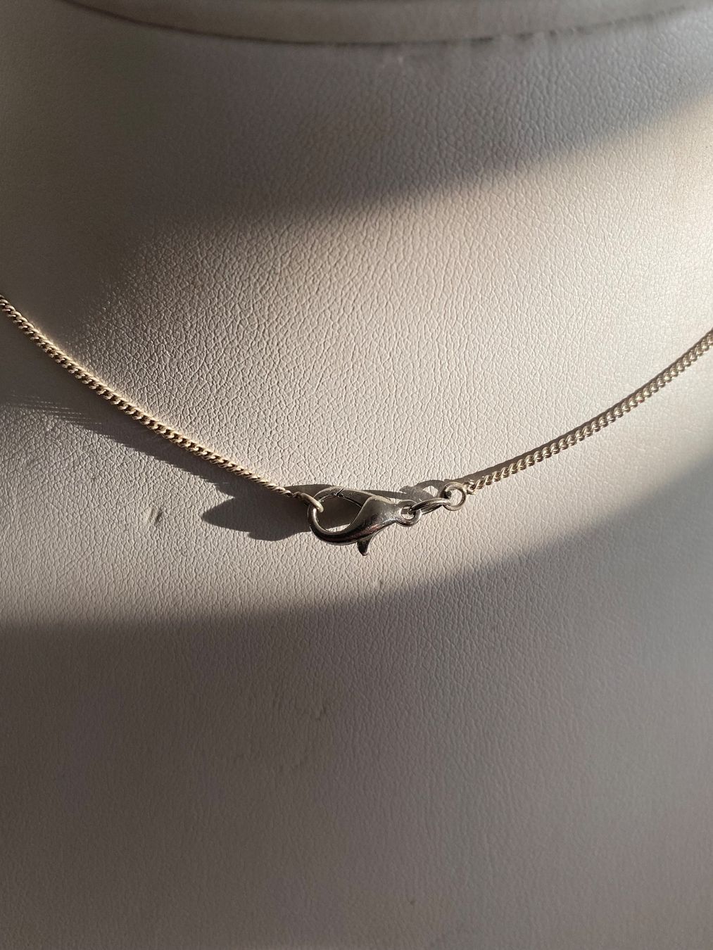 Catenine: Collier avec pendentif nœud celtique – Usato da Vuadens venduto da lutine77 4