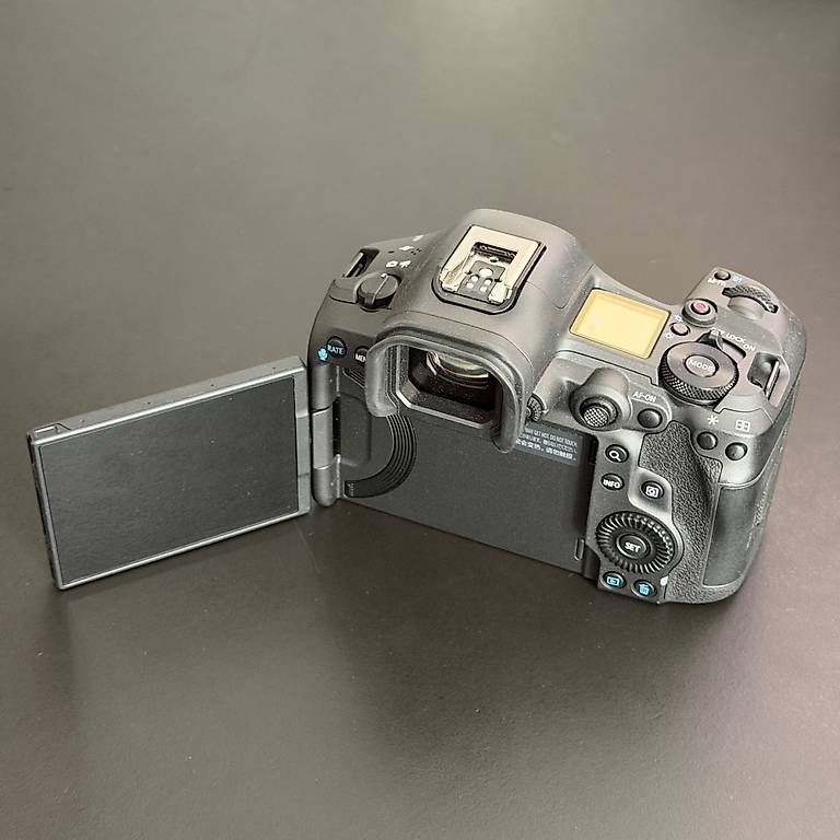 Canon Fotocamera: Verkaufe Canon EOS R5 Mark II – Usato da Chur venduto da ing_k5gv 4