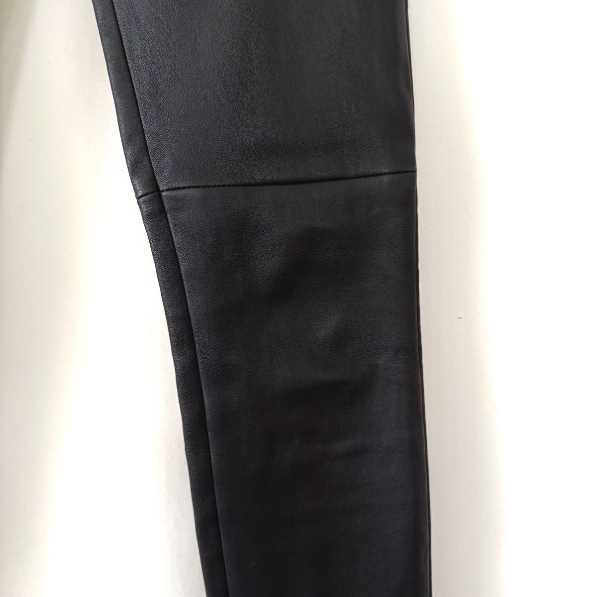 Akris Hosen: AKRIS New FRIA Leather Pants – Neu (gemäss Beschreibung) aus Emmen von Colette-Juliette 5