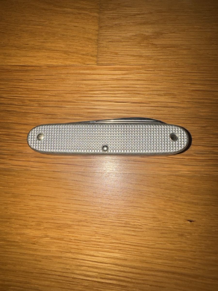 Victorinox Coltelli tascabile: Victorinox Sackmesser Silber – Usato da Basel venduto da Tizi.L 1
