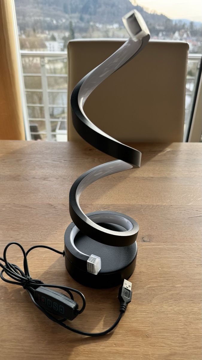 Lampade: 7Stuck Moderne LED Spiralleuchte dimmbar – Nuovo e nell'imballaggio originale da Untersiggenthal venduto da Jaymoni