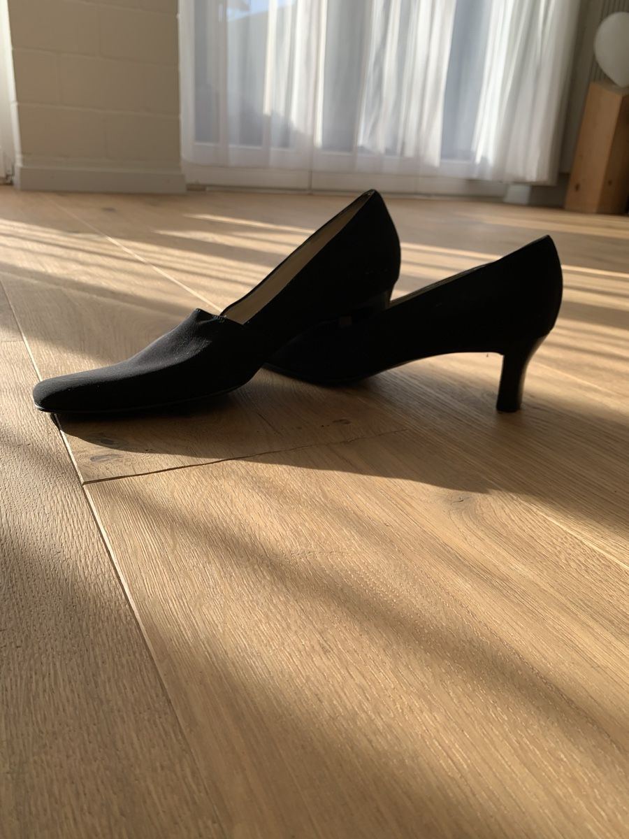 Damenschuhe: Pump von der Boutique KING vom Tessin – Gebraucht aus Udligenswil von Trisha70