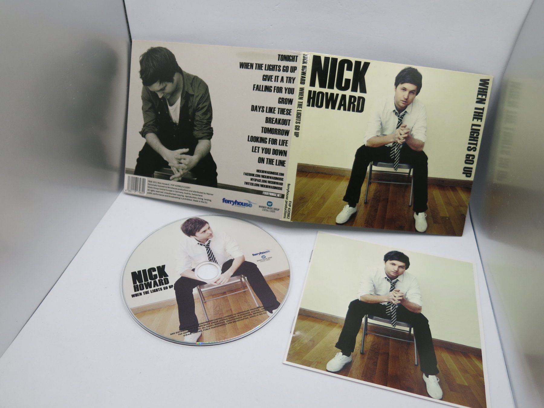 CD: CD Nick Howard – When The Lights Go Up – Usato da Ernetschwil venduto da luisvonerni