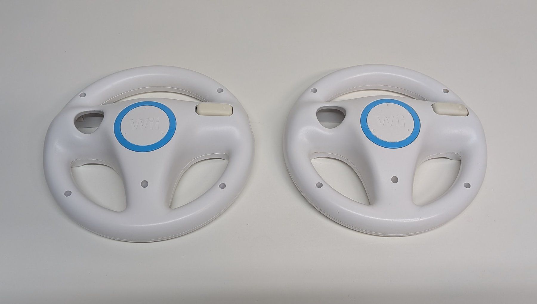 Nintendo Controller: 2 Wii Wheels / Lenkräder – Usato da Menziken venduto da mame18 1