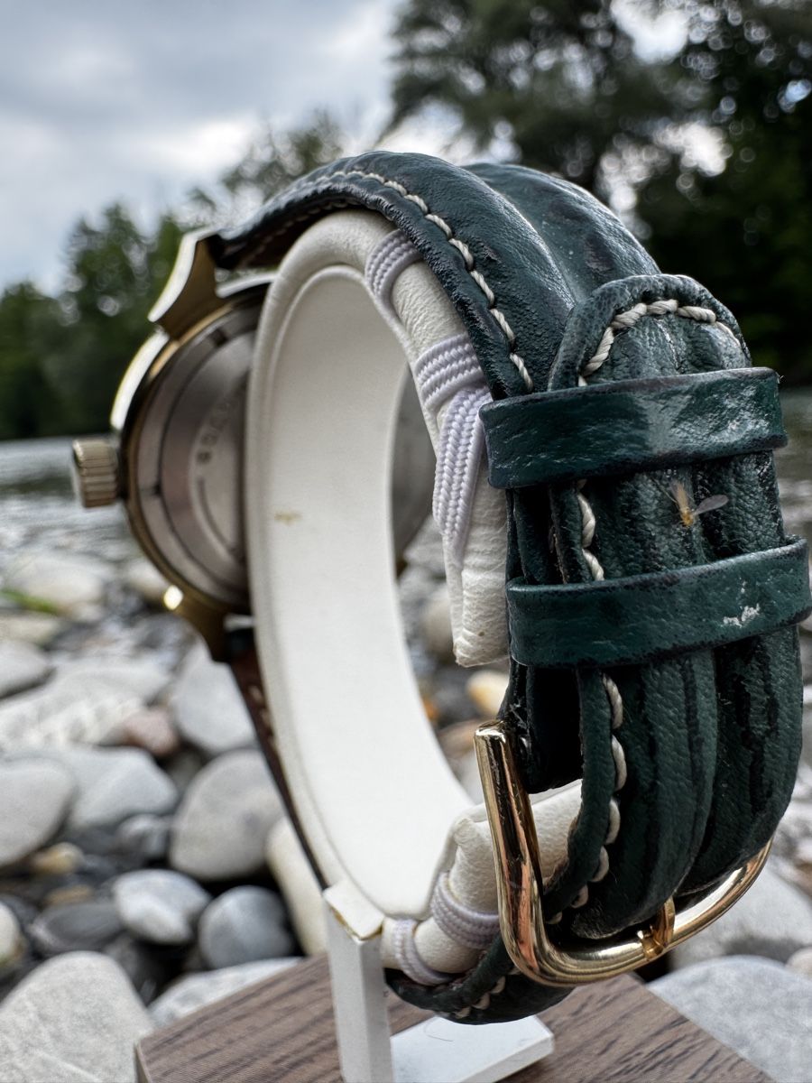 Vostok Orologi: Vintage Vostok, Automatic aus Russia – Usato da Zollikofen venduto da Comcast 6