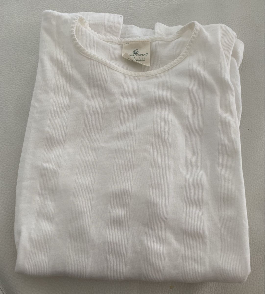 Peter Hahn T-Shirts: Peter Hahn Tshirt 🌸 – Gebraucht aus Opfikon von Luis144 4