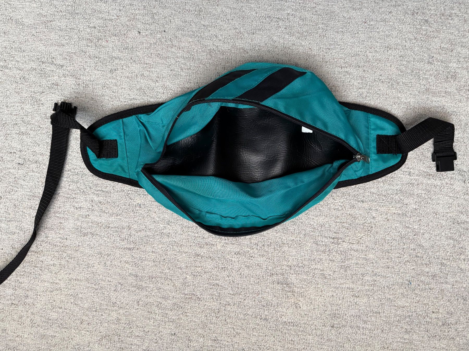 Sonstige Kleidung & Accessoires: Banane en nylon – Neu (gemäss Beschreibung) aus Echandens von pepite30 3