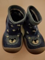Süsse Lauflernschuhe/Finken Grösse 22/23 - Bärenmotiv