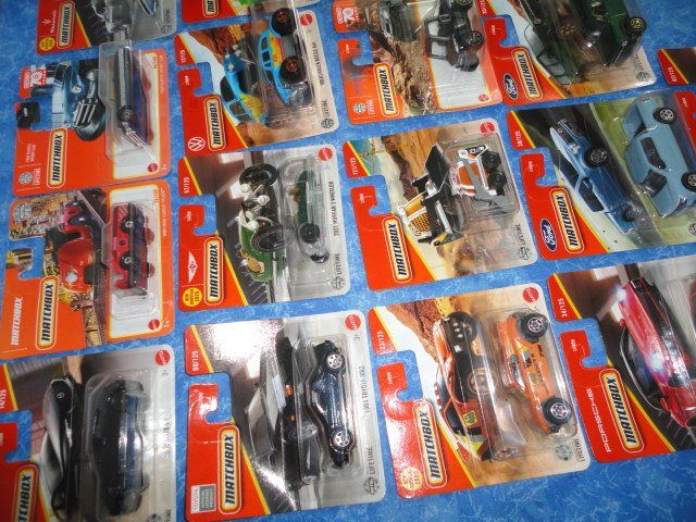 Matchbox Modellautos: AUTO  MATCHBOX 17 X – Neu und originalverpackt aus teufen von Donschabl 5