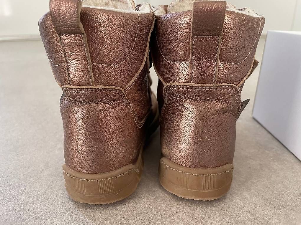 Schuhe für Mädchen: Angulus Winterstiefel Grösse 24 – Gebraucht aus Arlesheim von shopalittle 2
