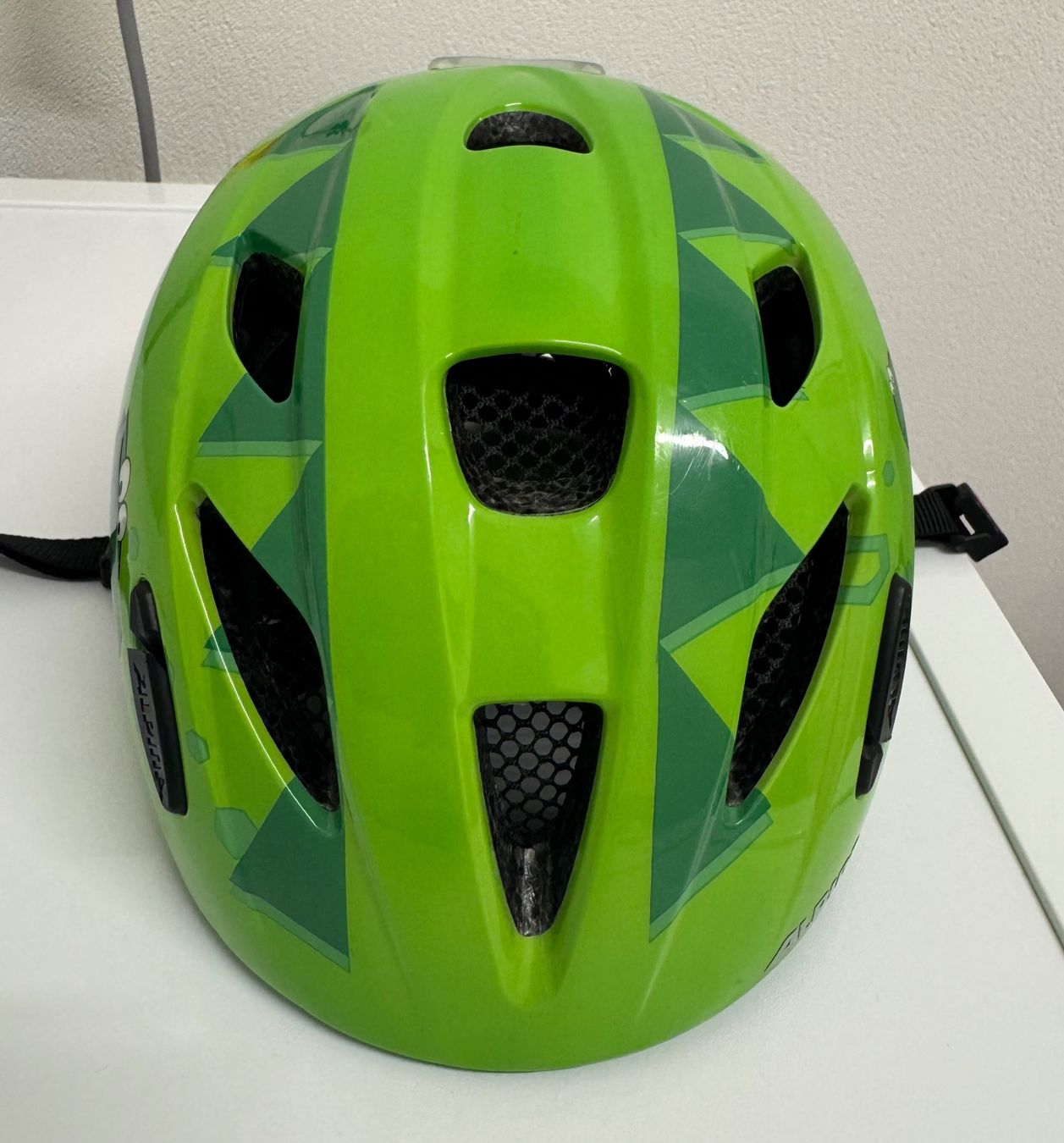 Alpina Helme: Kinderhelm – Gebraucht aus Buchs SG von BubiLuna 1