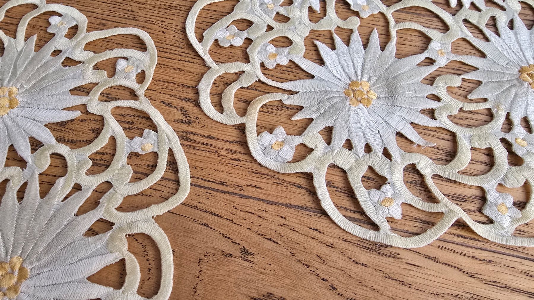 Sottobicchieri: Deckeli Edelweiss, bestickt 4er Set – Nuovo (secondo la descrizione) da Wabern venduto da Irakene 6