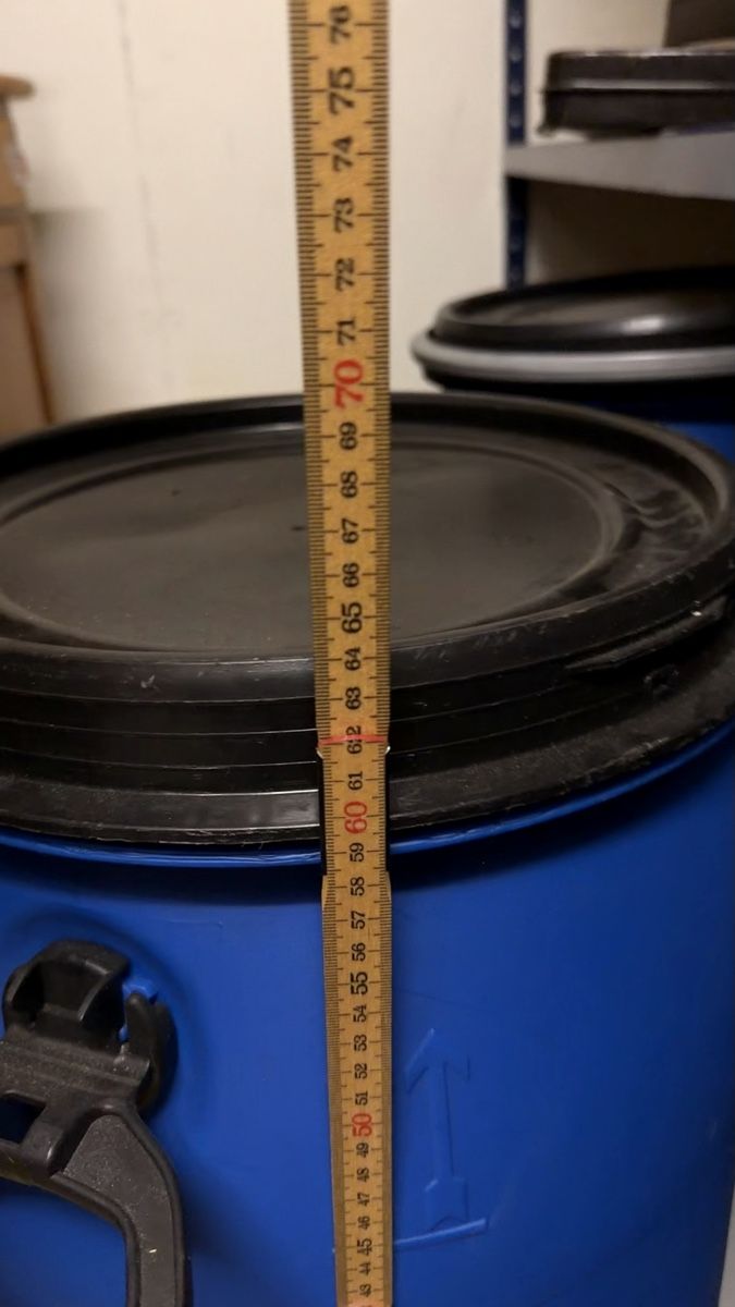 Zubehör: 4x Kunststofffaas 50L mit Spannring – Gebraucht aus Uzwil von fab_sx92 2