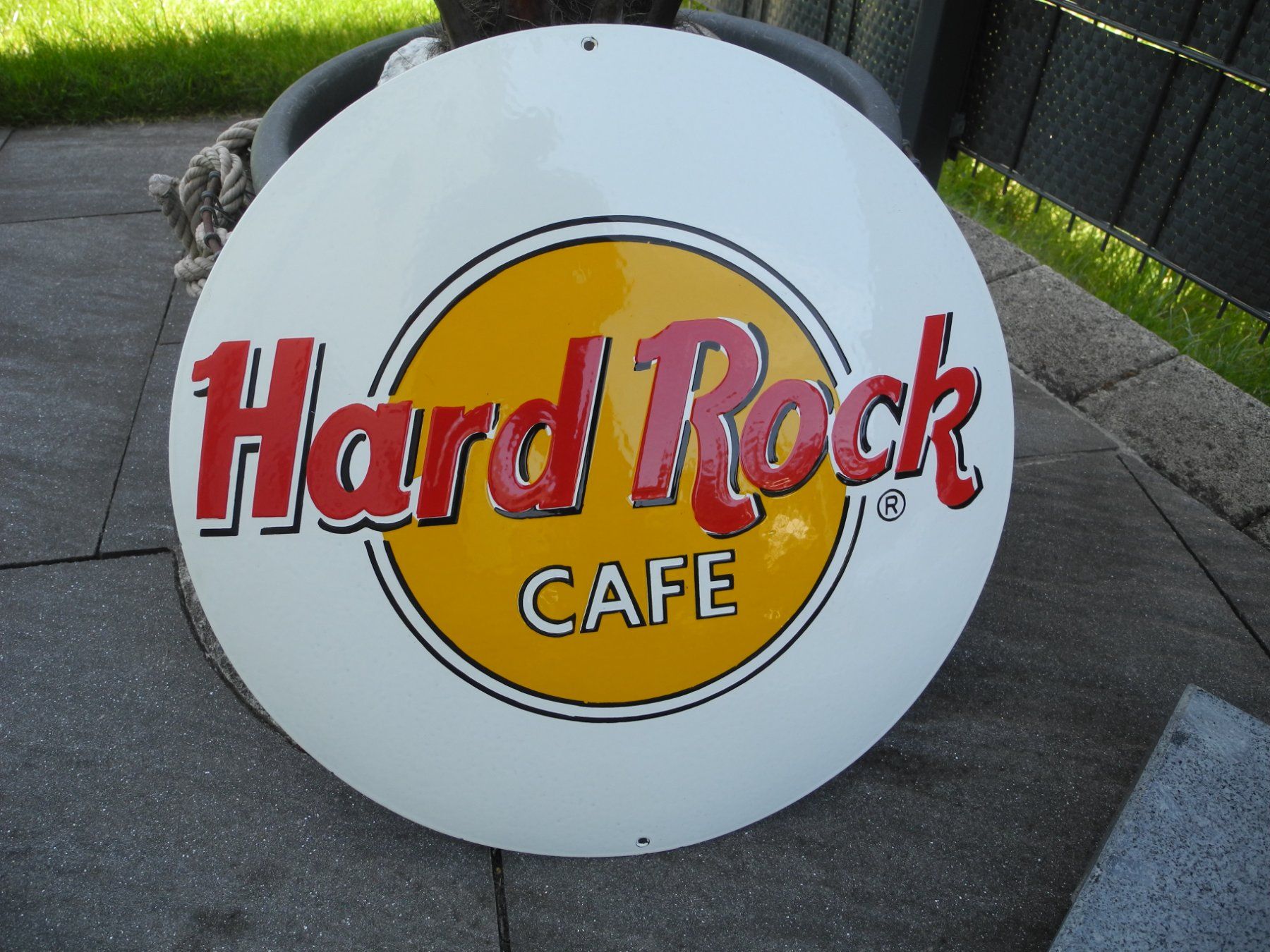 Insegne: GROSSES HARD ROCK EMAILSCHILD – Usato da Reinach AG venduto da Huckleberrysix 4