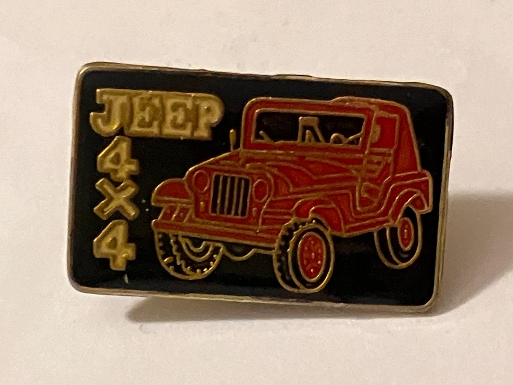 Plaketten & Abzeichen: 1 Pin Jeep 4x4 – Gebraucht aus Basel von djwwpp