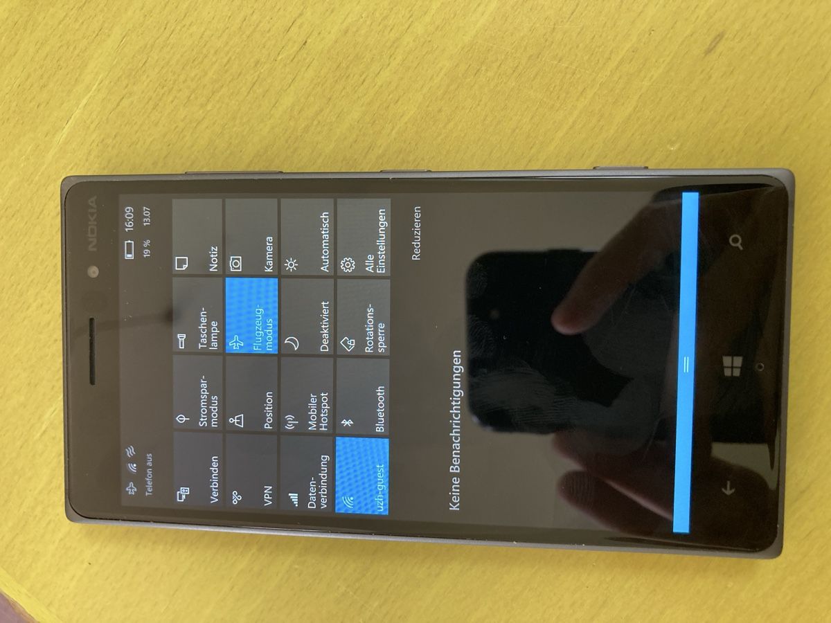 Nokia Handys / Smartphones: Nokia Lumia 830 Windows 10 Handy – Gebraucht aus Flawil von rcnkr 9