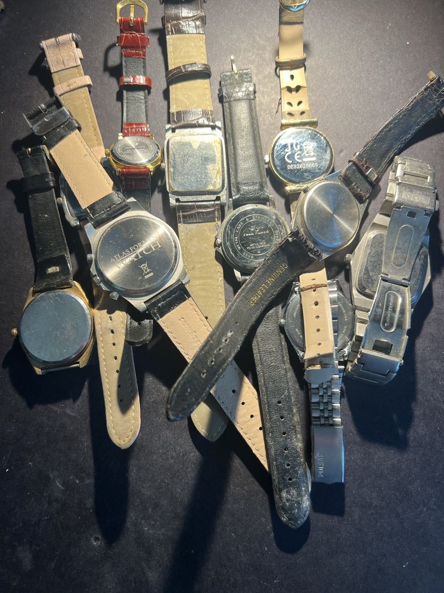 Orologi: Uhren für Bastler – Usato da Laufen venduto da groove60 5