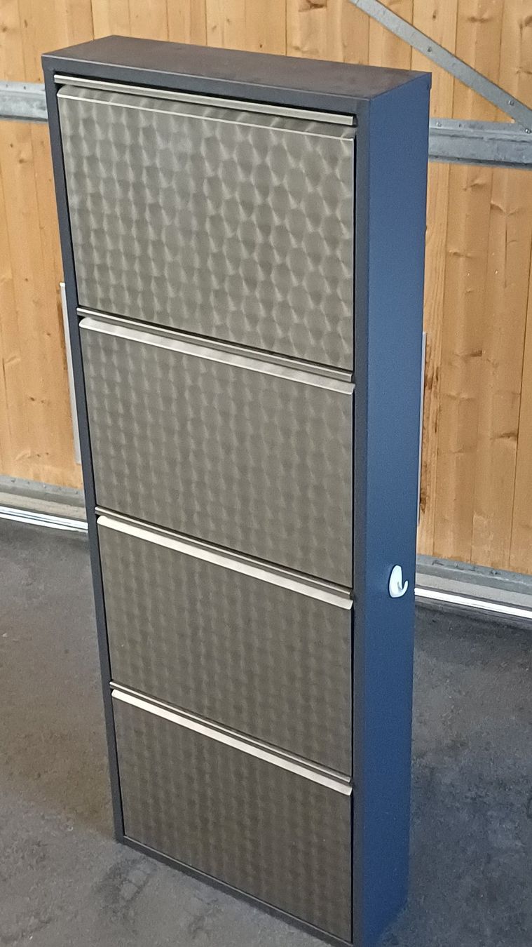 Armadi: Schuhschrank – Usato da Bern venduto da ale_pnh7