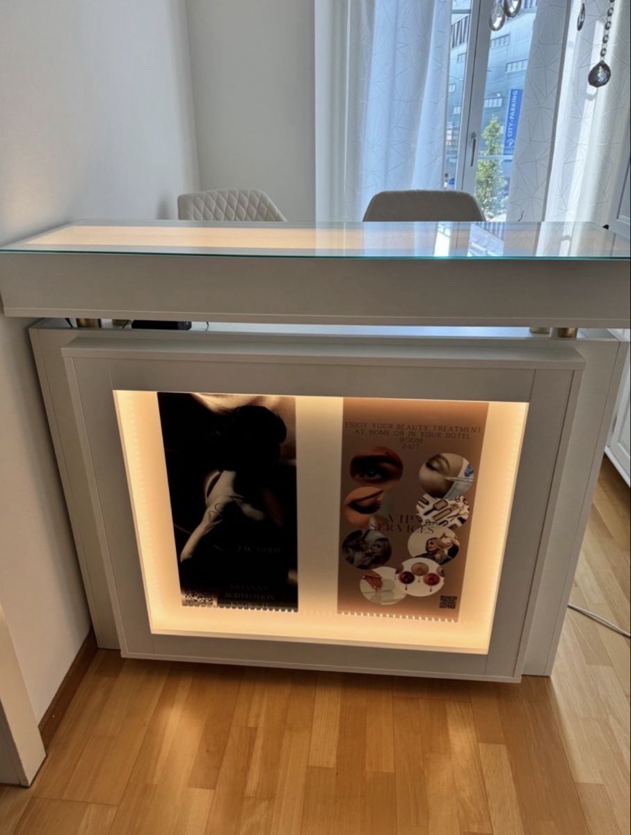 Allestimento di negozi e stand fieristici: Vitrine, Empfang (Reception) – Usato da Oberdorf SO venduto da Attorney_in_law