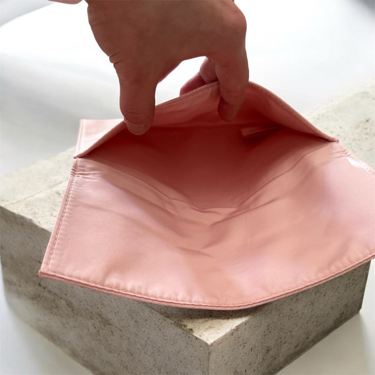 Lancôme Borse da donna: Pochette Lancôme – Nuovo e nell'imballaggio originale da Châtel-St-Denis venduto da Montclair_Swiss 6