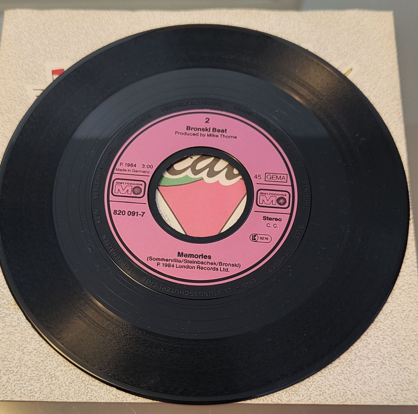 Dischi in vinile: Brondi Beat - Small-town boy - 45 giri eccellente  – Usato da Massagno venduto da Massimo037 2