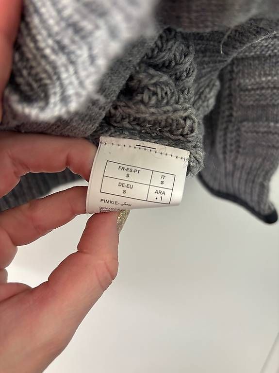 Pulls & Sweat-shirts: Pullover S – D'occasion à Oftringen par violetta9 1