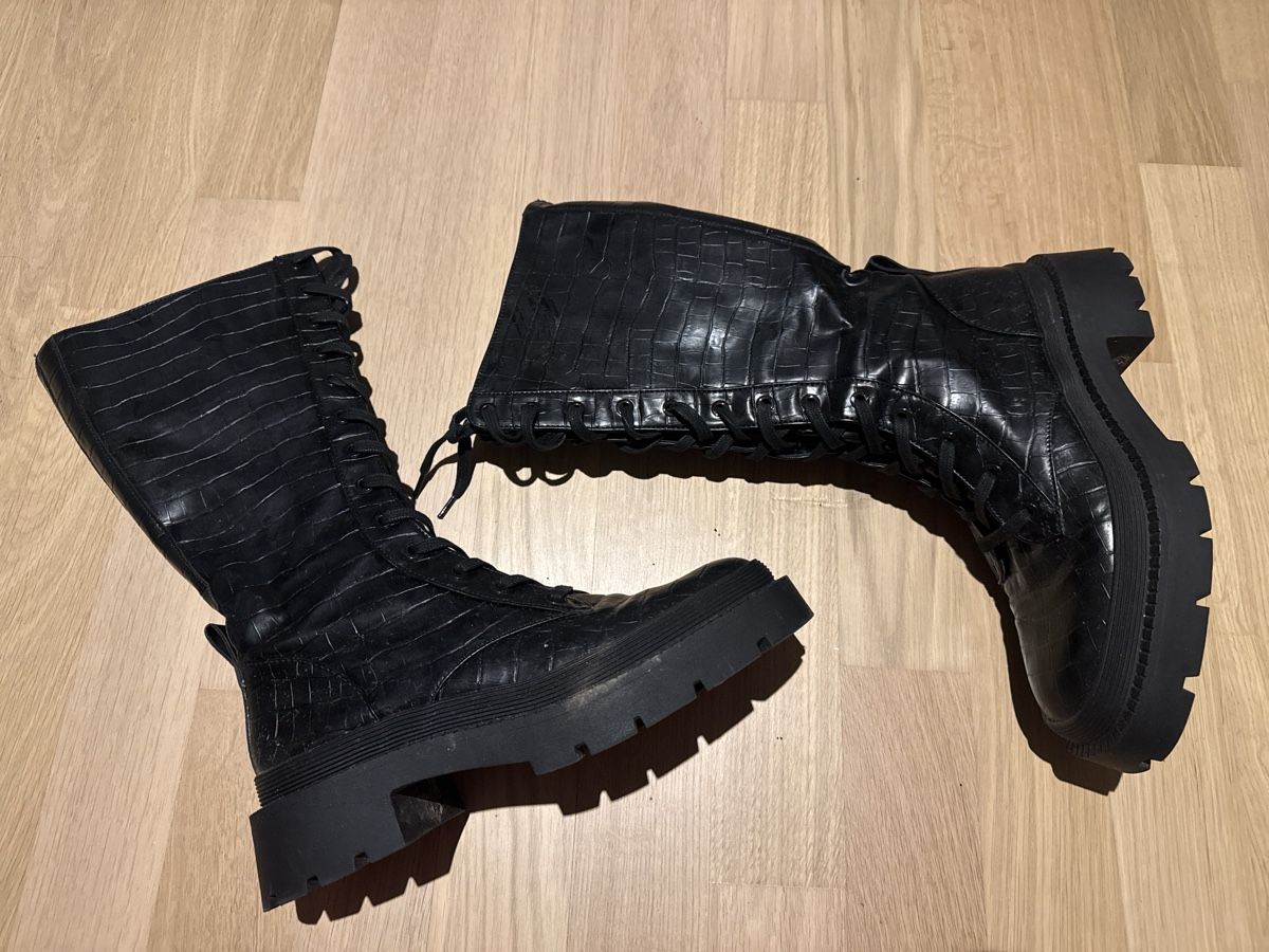 Zara Scarpe da donna: Zara Stiefel – Usato da Winterthur venduto da KarinSue