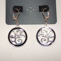 Boucles d'oreilles à dessin tribal
