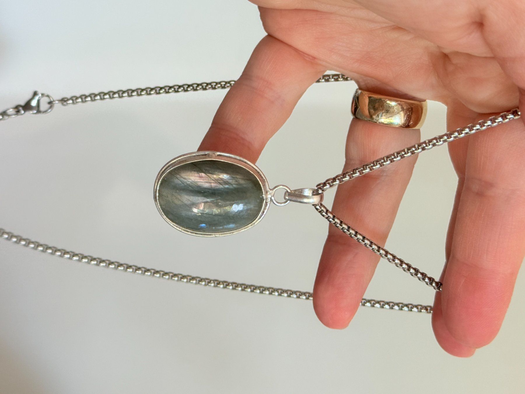 Catenine: Collier pendentif labradorite - Bijou élégant ✨ – Nuovo e nell'imballaggio originale da Genève venduto da AWWA 5