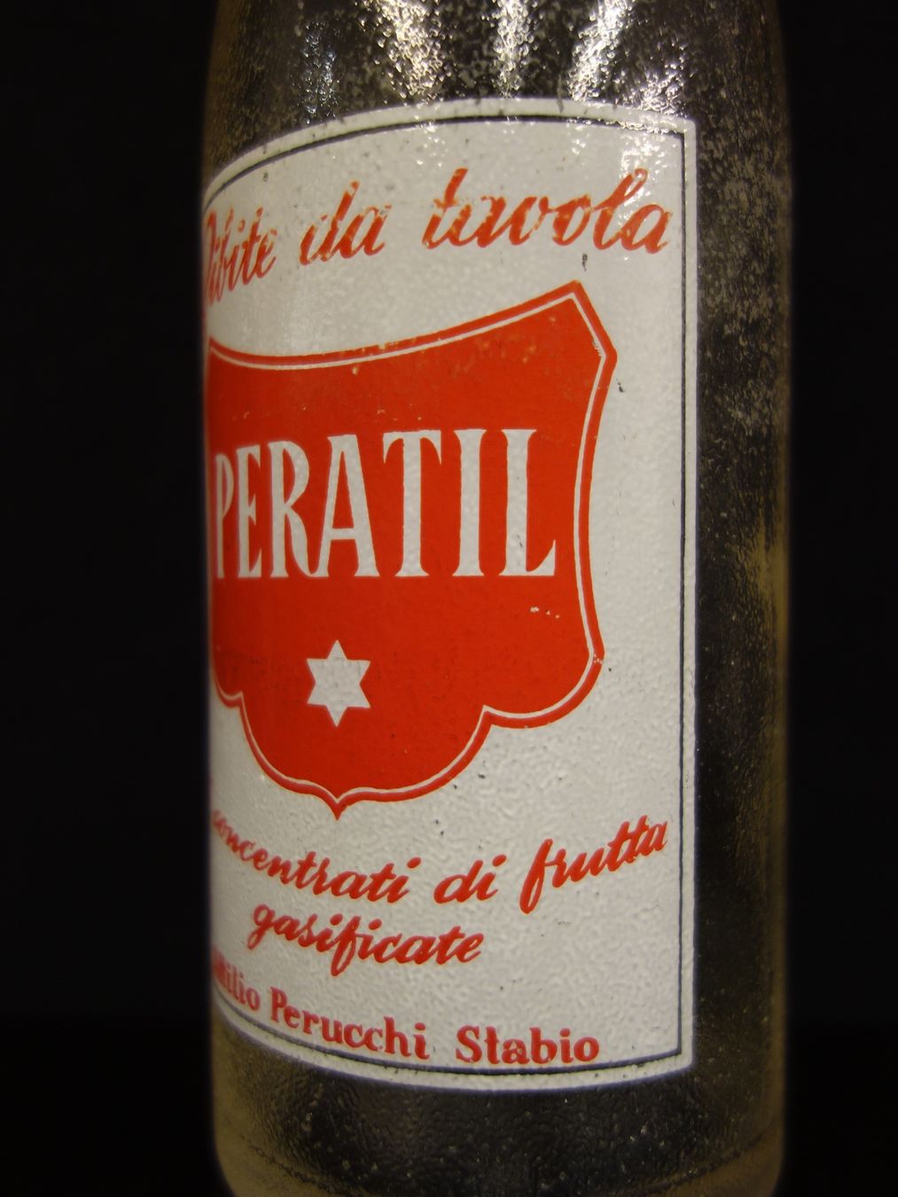 Bicchieri, Caraffe & Bottiglie: alte Flasche PERATIL ATTILIO PERUCCHI STABIO – Usato da Kerzers venduto da Flaschenposten 6
