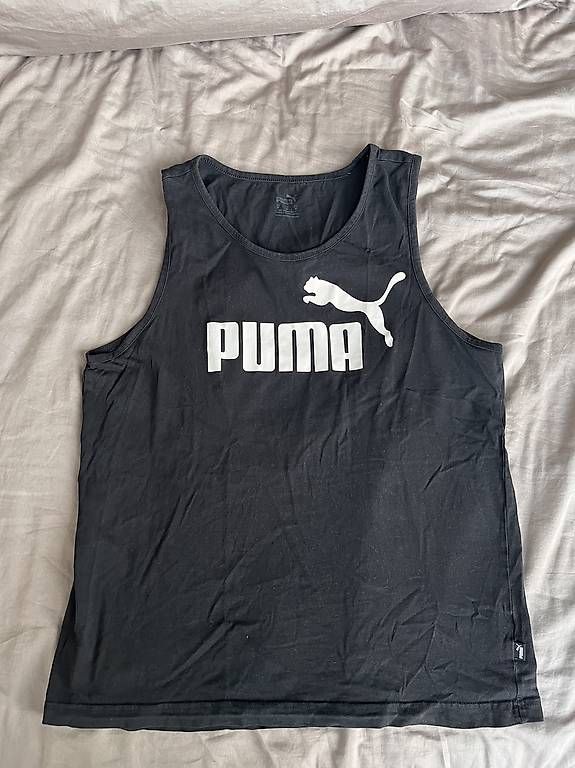 T-shirts: Puma TankTop schwarz M – D'occasion à Winterthur par pabe91