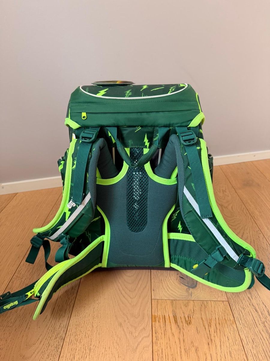 Ergobag Borse & Zaini: Ergobag Schulsack, Green Lightning Design – Usato da Oeschgen venduto da Michaelhuber020 4