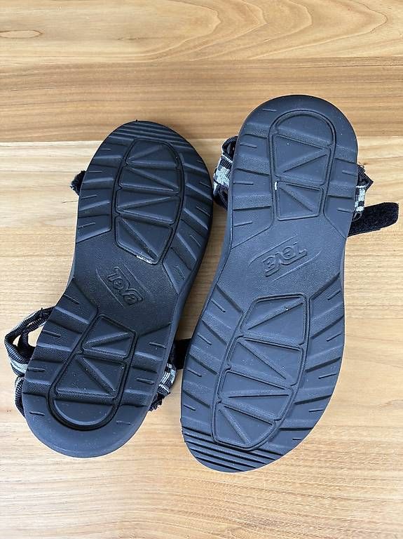 Scarpe da donna: Teva 38/39 – Usato da Genève venduto da sandram02 3