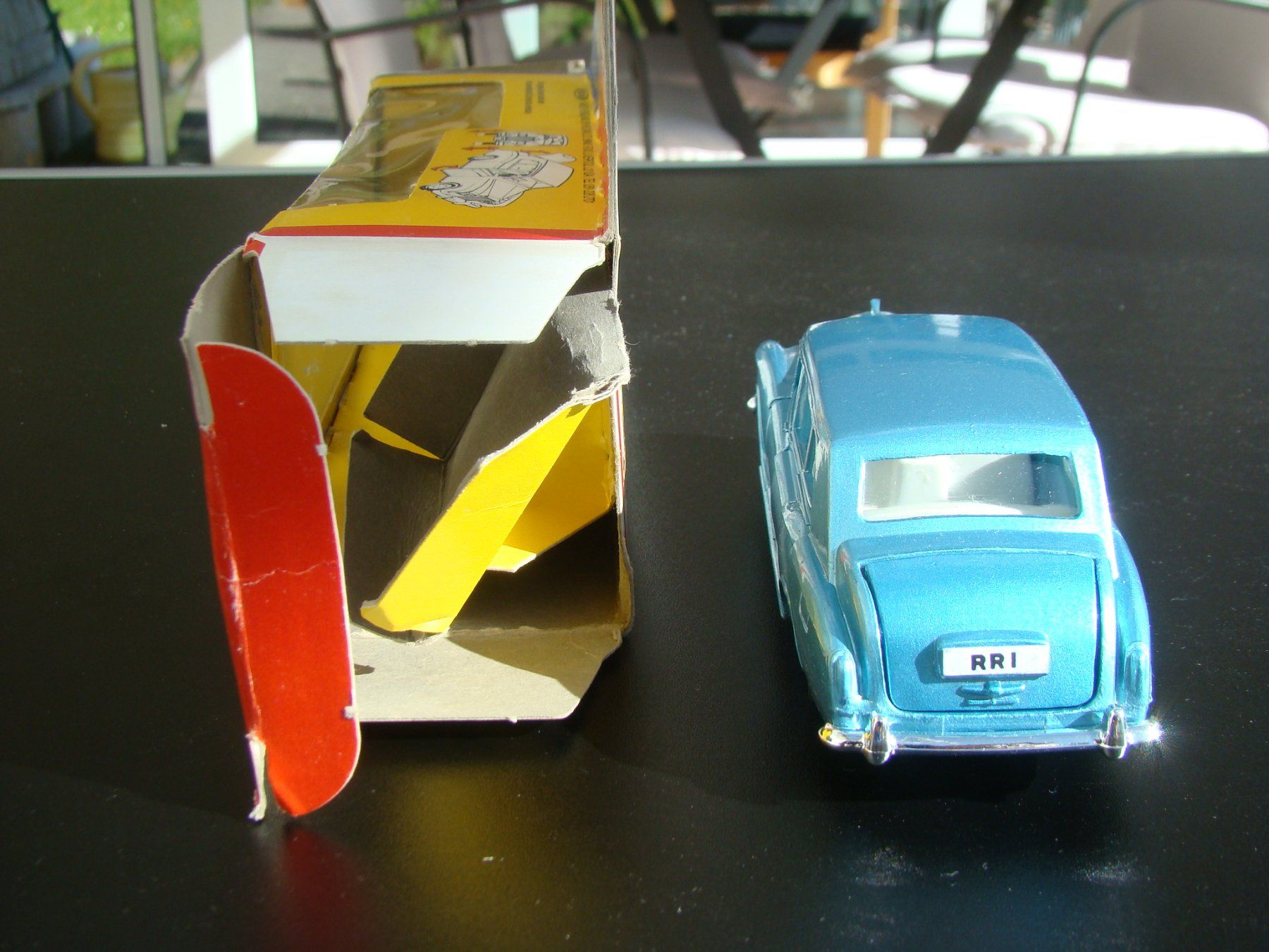 Dinky Toys Modellautos: Dinky Rolls Royce Phantom V hellblau Nr 124 schön selten box – Gebraucht aus Walzenhausen von Vanquish711 3