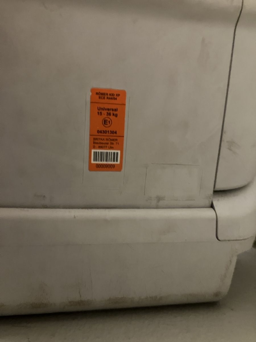 Britax Römer Seggiolini per auto: Römer Kindersitz KID XP, 15-36 kg – Usato da Cham venduto da gwuerz 5