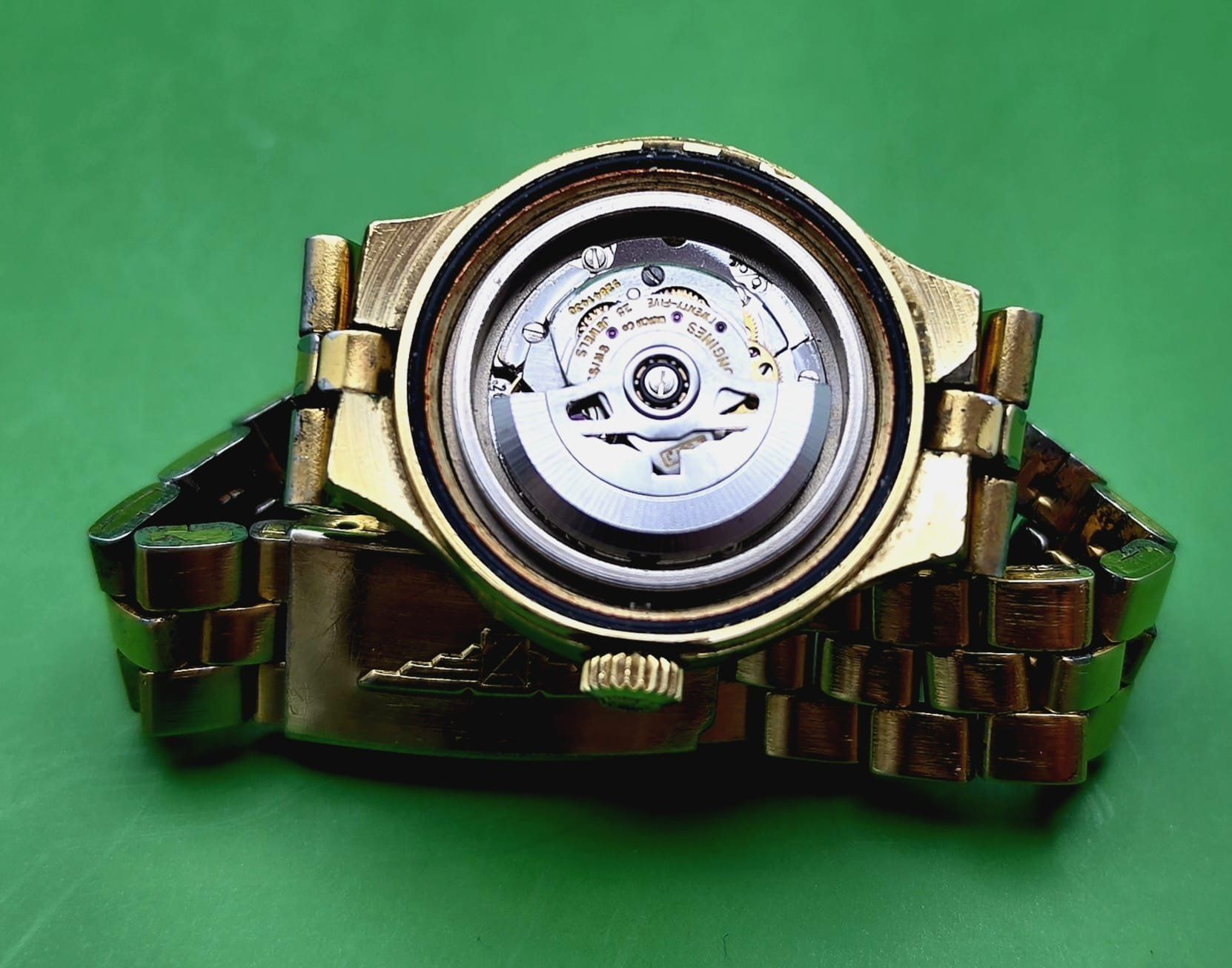 Longines Orologi: LONGINES DATE AUTOMATIC SWISS MADE STAINLESS STEEL BACK 1737 – Difettoso da Neftenbach venduto da Taschen-Uhren 1