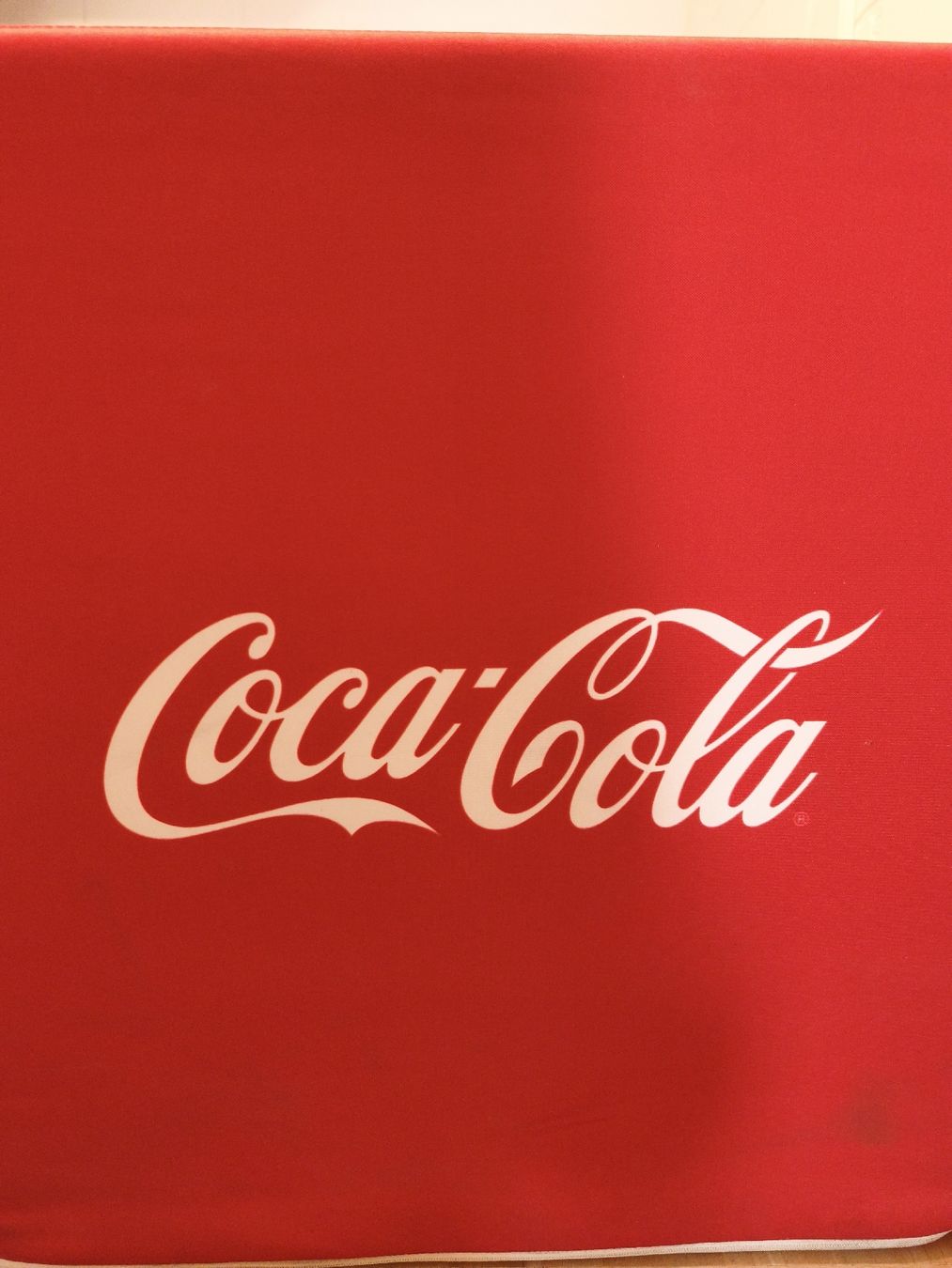 Hocker: Coca-Cola Sitzwürfel rot – Gebraucht aus Bergdietikon von Allerlei.Dihei 4