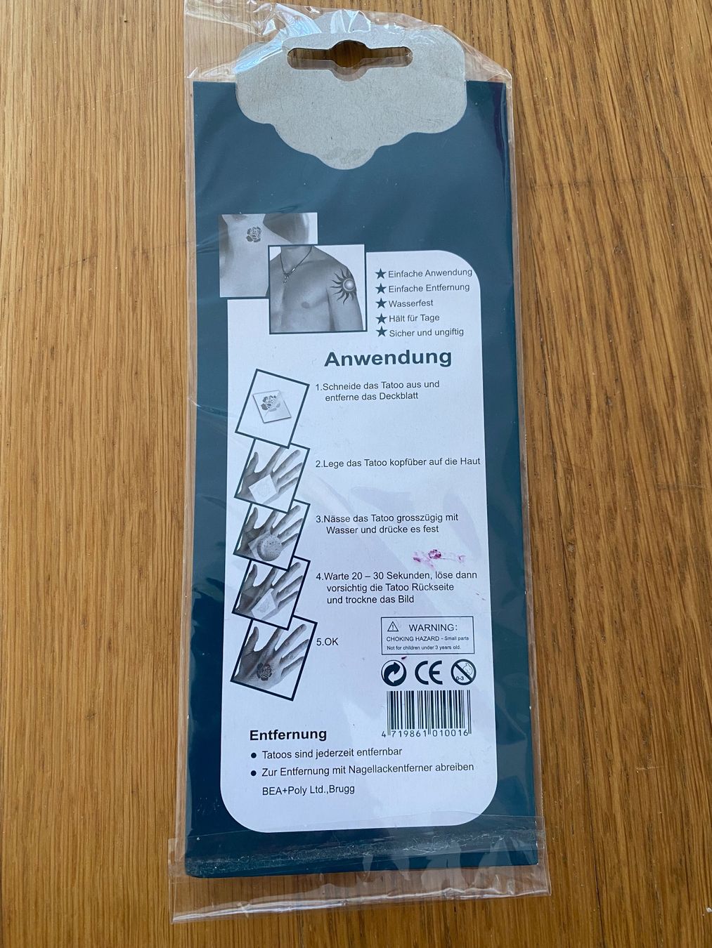 Sticker: Nail Tattoos (temporary) – Usato da Riedholz venduto da lenibeni03 1
