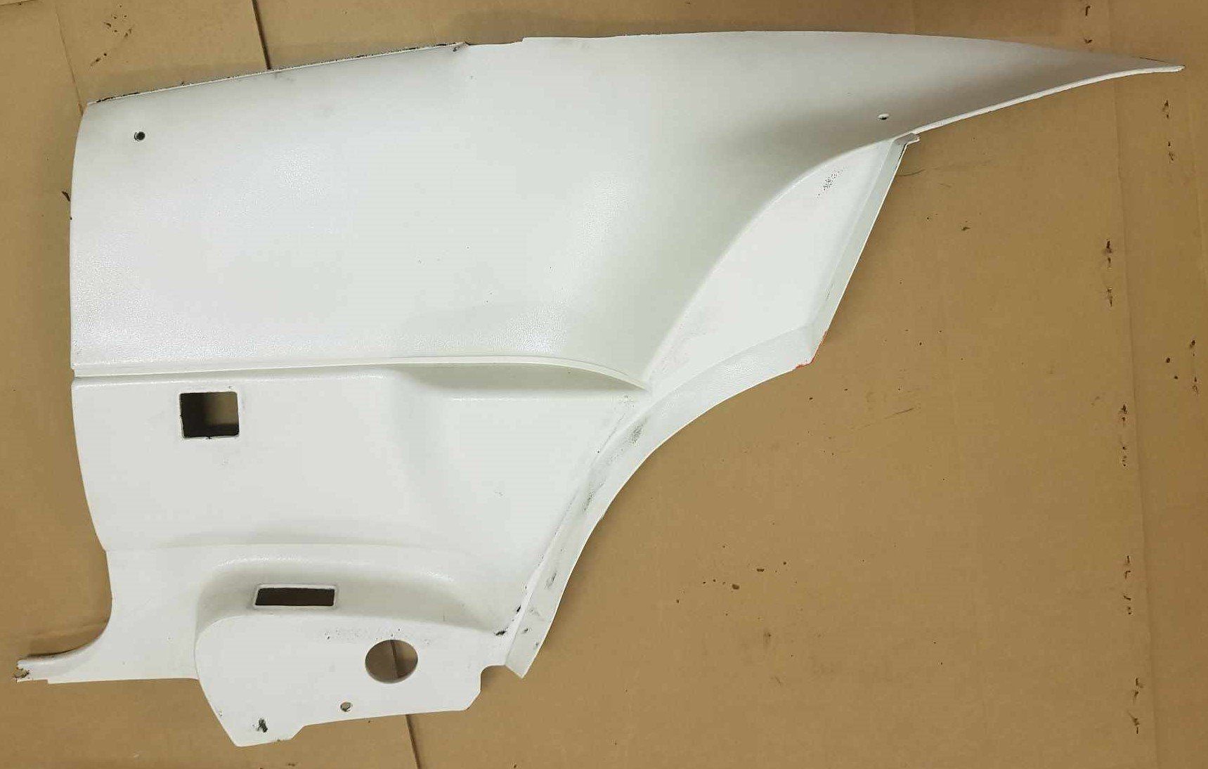Dodge Tutti pezzi di ricambio auto: Dodge Challenger Interieur – Usato da Niedergösgen venduto da usc_8qc6 9