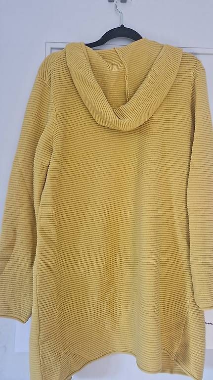 Jacken: Langes Strickjäckchen Cecile – Gebraucht aus Bern von Sabine032