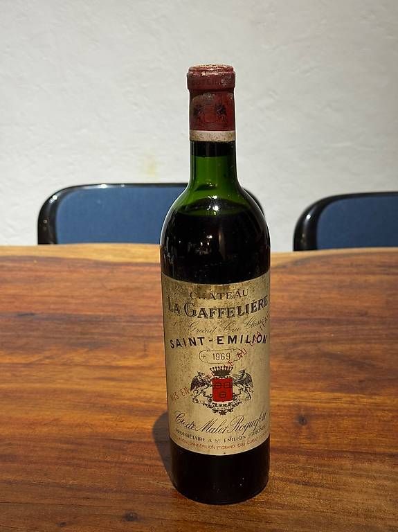 Vino: Chateau La Gaffeliere – Usato da Solothurn venduto da dma_6xmt
