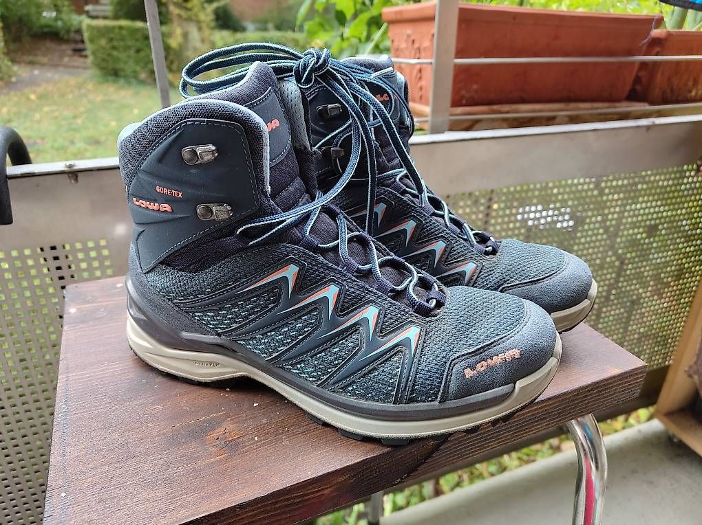 Scarpe da donna: Lowa Wanderschuhe Damen Grösse 40 – Usato da Zürich venduto da s.pfaendler 3