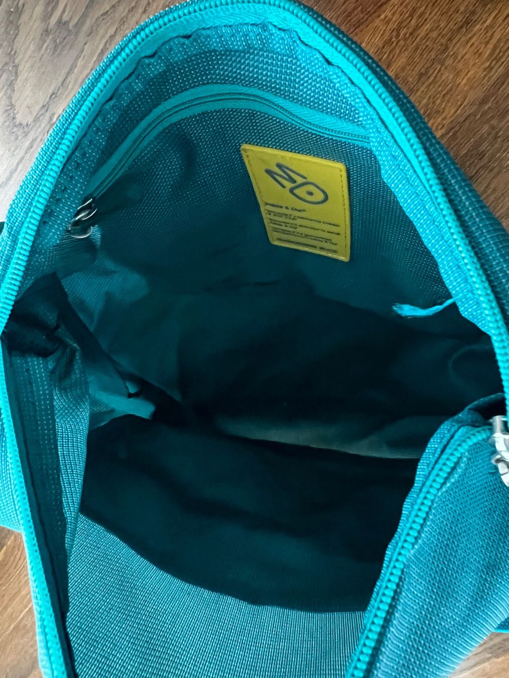Mandarina Duck Taschen für Damen: Mandarina Duck Schultertasche – Neu (gemäss Beschreibung) aus Schwerzenbach von neonsternschnecke 2