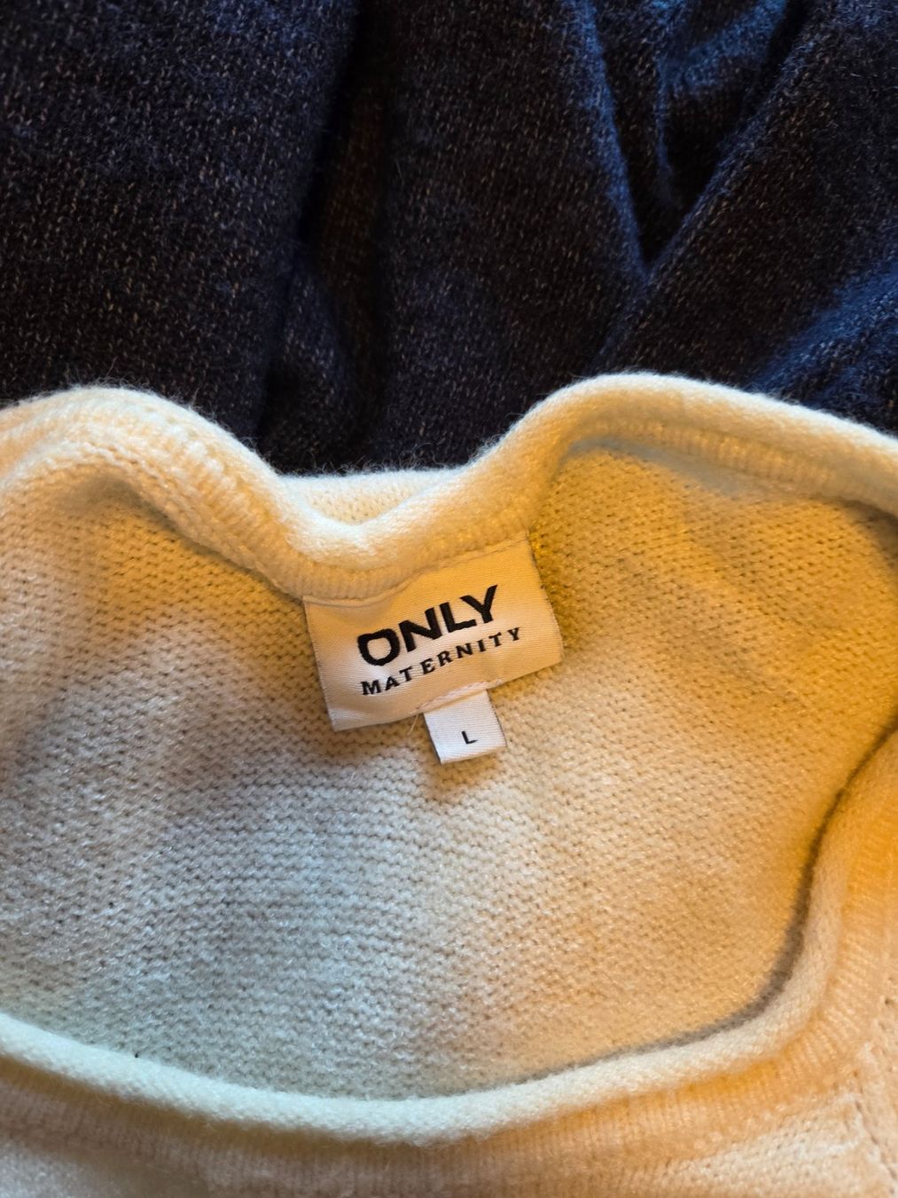 Only Vestiti: Schwangerschaftskleid – Usato da Lobsigen venduto da Ramseier87 1