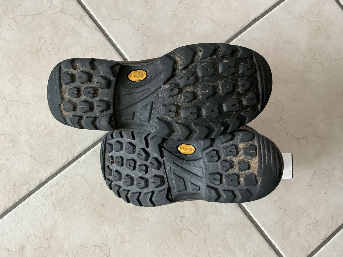 Lowa Scarpe per ragazzi: Lowa Wanderschuhe Größe 35 – Usato da Zimmerwald venduto da wuff81 1