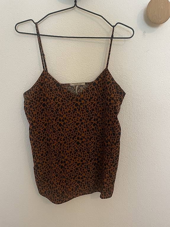 Top: Scotch & Soda Top – Usato da Ipsach venduto da Cynicat
