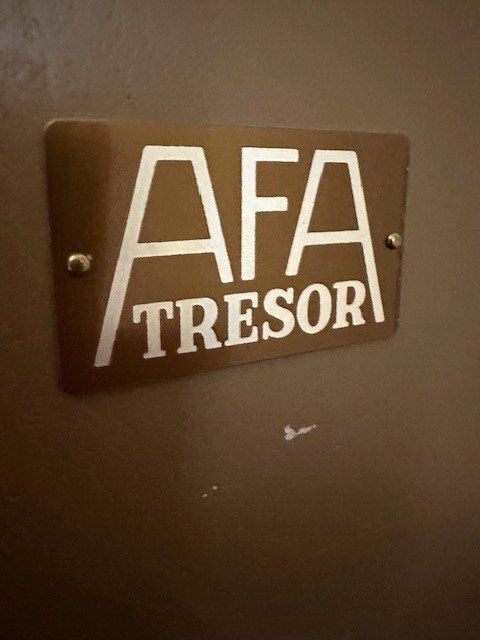 Casseforti: +  AFA  StAhL TreSoR  + – Usato da Winkel venduto da zeho 1