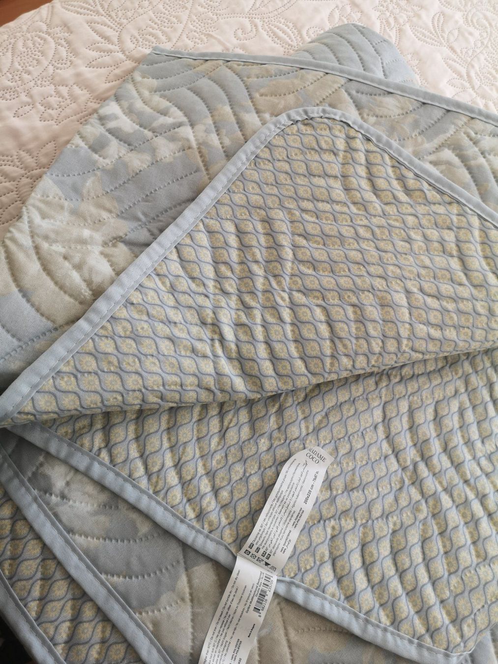 Letti: Tagesdecke 200x220cm – Nuovo e nell'imballaggio originale da Frenkendorf venduto da DORU1 1