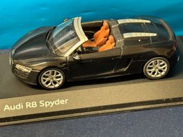 Audi R8 Spider schwarz metallic Schuco 1:43